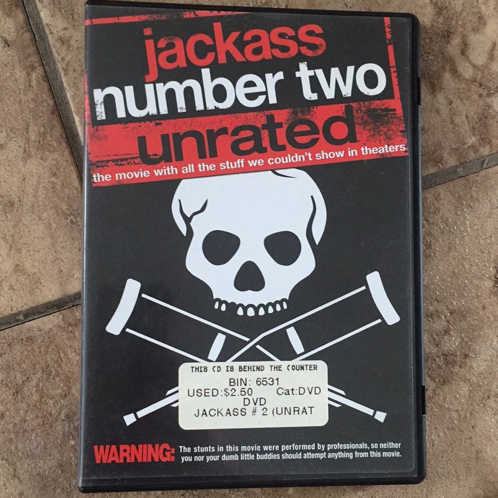 Jackass DVD bundle - Picture 4 of 8